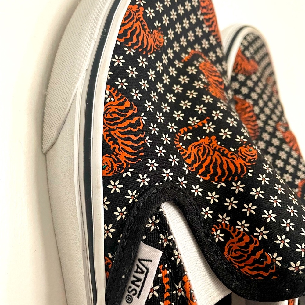 Vans Tiger Floral Classic Slip On
